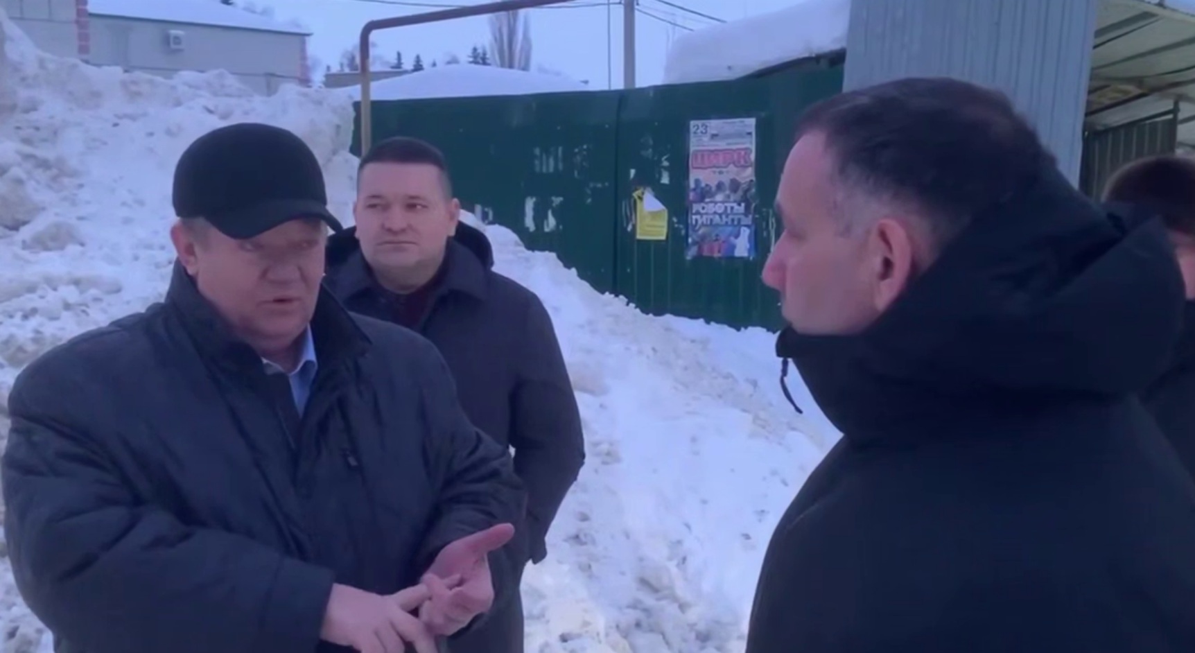 Панков призвал «Ситиматик» снабдить Ртищевский район техникой для вывоза мусора